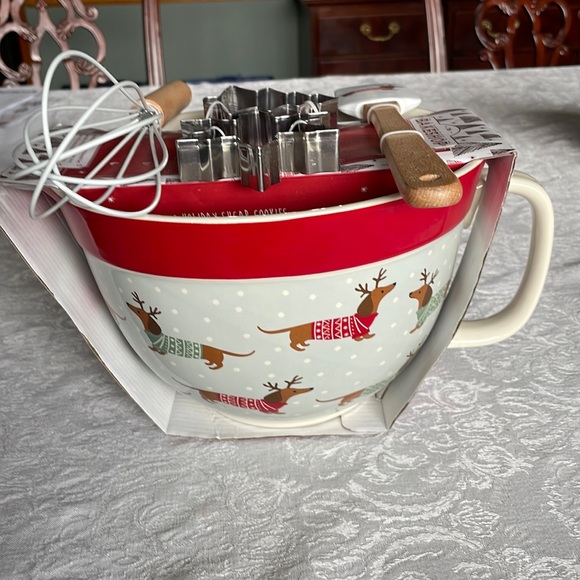 Ceramic christmas mixing bowls